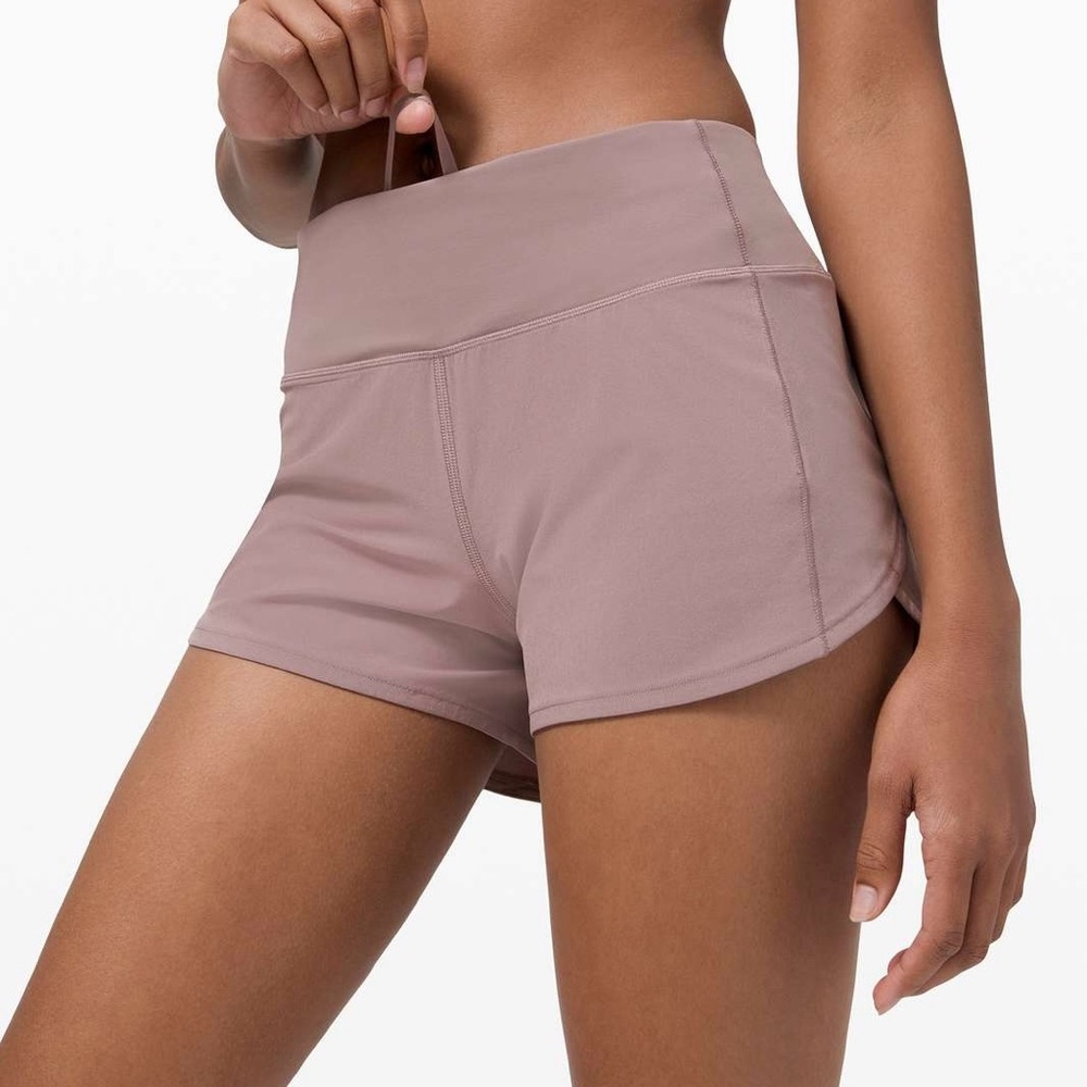 Lululemon Speed Up Shorts High Rise 4” Size 6